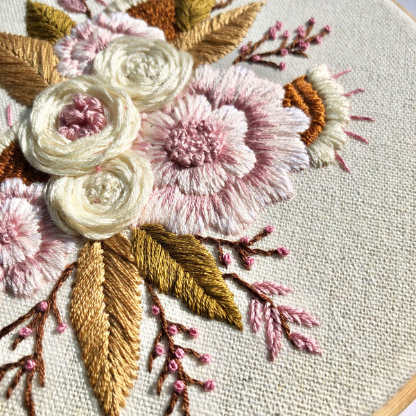 VINTAGE BOUQUET EMBROIDERY KIT